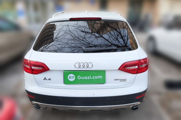 Used Audi A4 2014 40 TFSI allroad quattro plus version Exterior 4