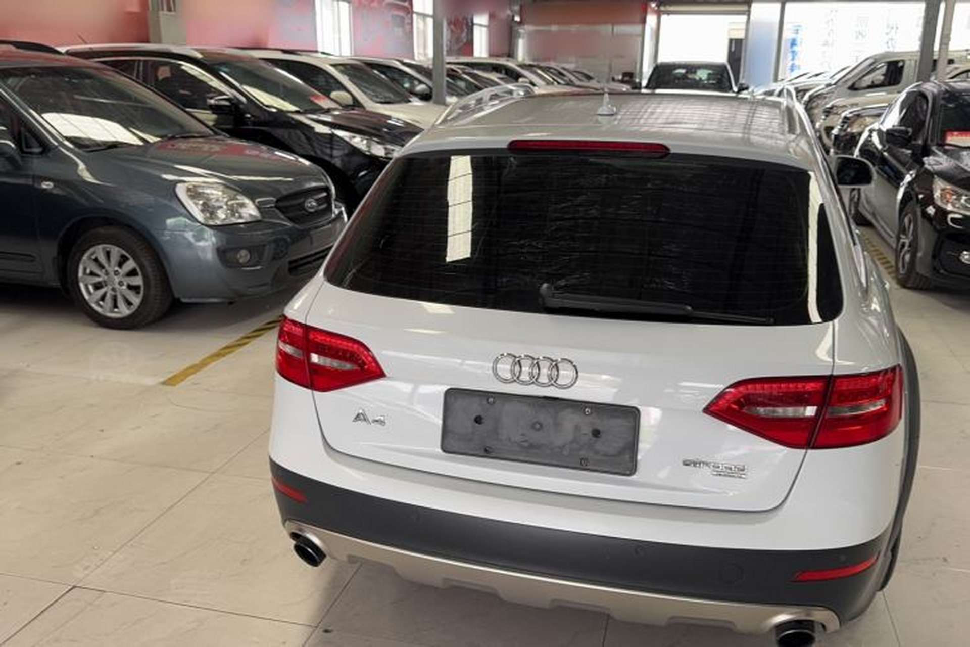 Used Audi A4 2014 40 TFSI allroad quattro plus version Exterior 5