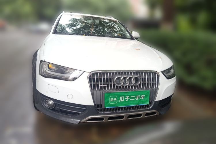 Used Audi A4 2014 40 TFSI allroad quattro plus version Front