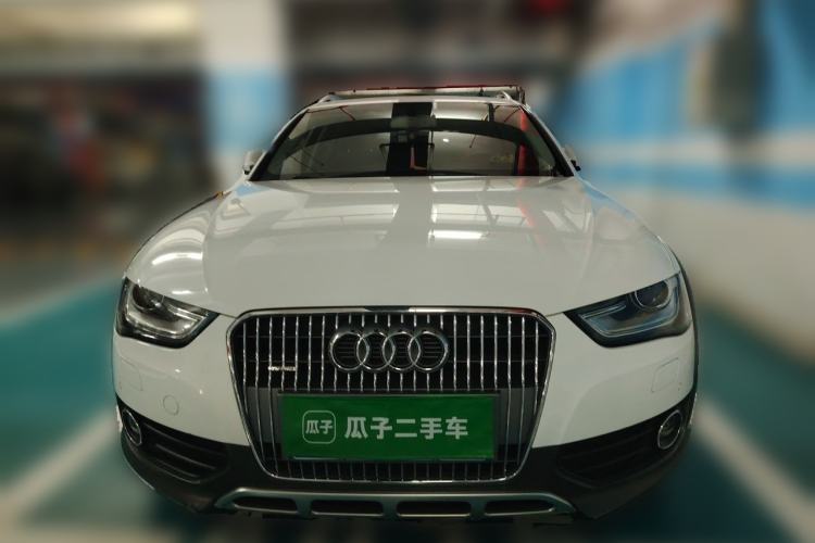 Used Audi A4 2014 40 TFSI allroad quattro plus version Front