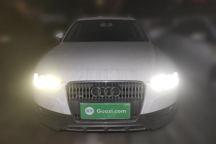 Used Audi A4 2014 40 TFSI allroad quattro plus version Front