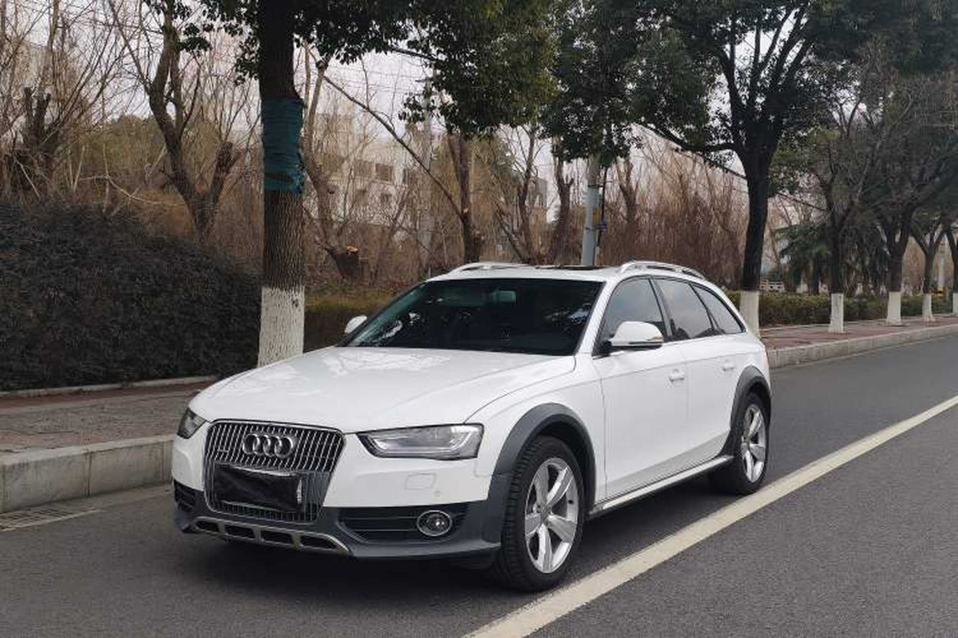 Used Audi A4 2014 40 TFSI allroad quattro plus version Front Left 45 Deg