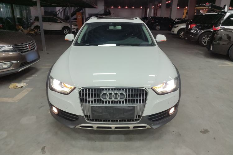 Used Audi A4 2014 40 TFSI allroad quattro plus version Front