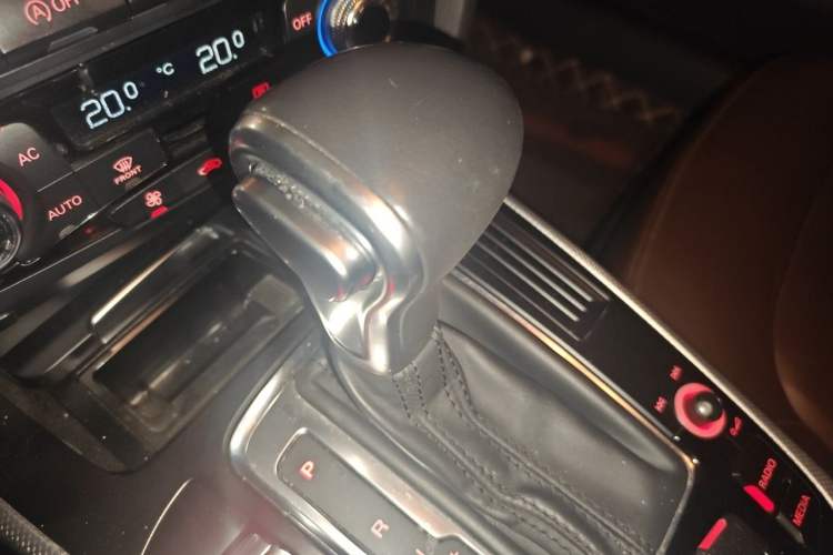 Used Audi A4 2014 40 TFSI allroad quattro Gear Lever