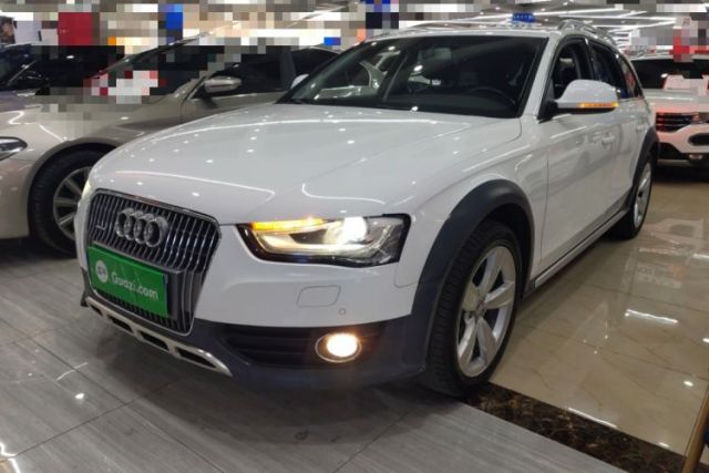 Used Audi A4 2014 40 TFSI allroad quattro plus version