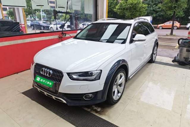 Used Audi A4 2014 40 TFSI allroad quattro plus version