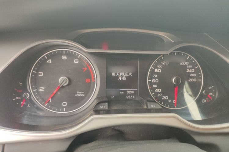 Used Audi A4 2014 40 TFSI allroad quattro plus version Instrument Cluster