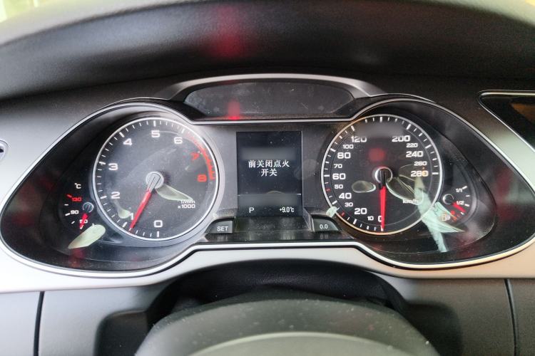 Used Audi A4 2014 40 TFSI allroad quattro plus version Instrument Cluster