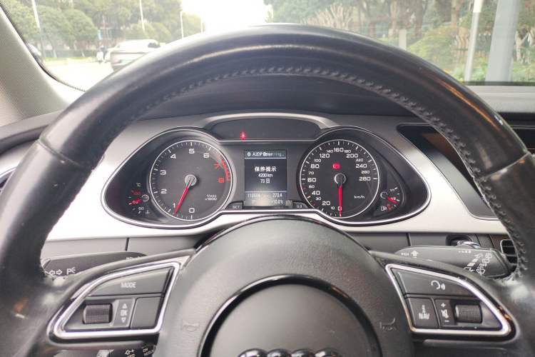 Used Audi A4 2014 40 TFSI allroad quattro plus version Instrument Cluster