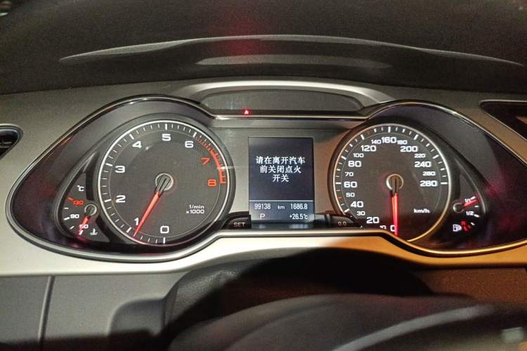 Used Audi A4 2014 40 TFSI allroad quattro plus version Instrument Cluster