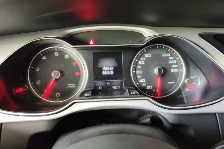 Used Audi A4 2014 40 TFSI allroad quattro plus version Instrument Cluster