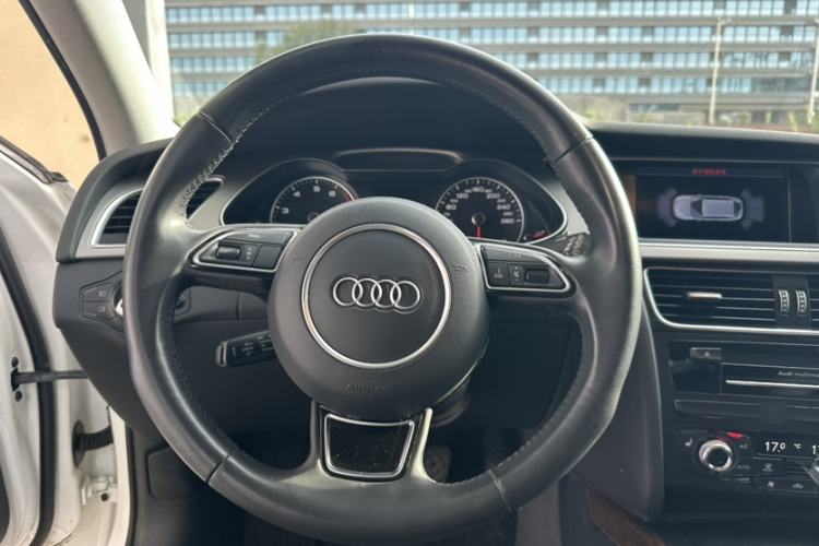 Used Audi A4 2014 40 TFSI allroad quattro plus version Interior 2