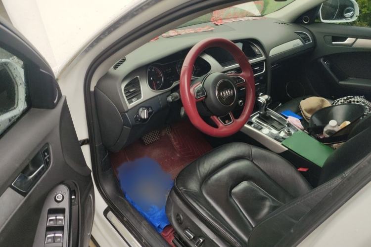 Used Audi A4 2014 40 TFSI allroad quattro plus version Interior 3