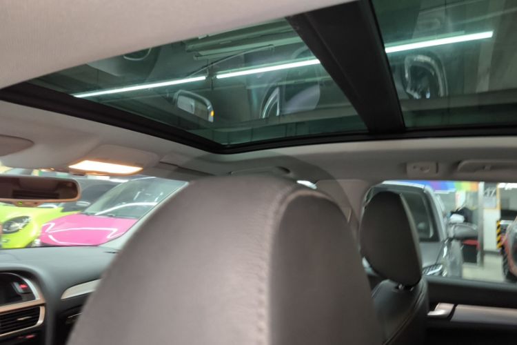 Used Audi A4 2014 40 TFSI allroad quattro plus version Interior 5
