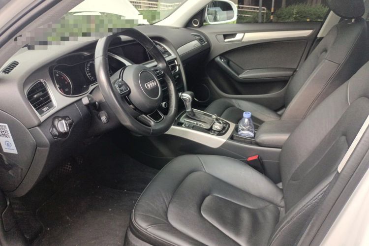 Used Audi A4 2014 40 TFSI allroad quattro plus version Left Front Seat