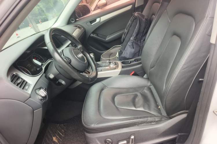 Used Audi A4 2014 40 TFSI allroad quattro plus version Left Front Seat