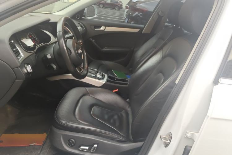 Used Audi A4 2014 40 TFSI allroad quattro plus version Left Front Seat