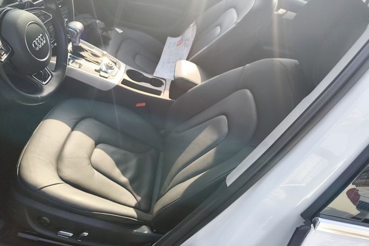 Used Audi A4 2014 40 TFSI allroad quattro plus version Left Front Seat
