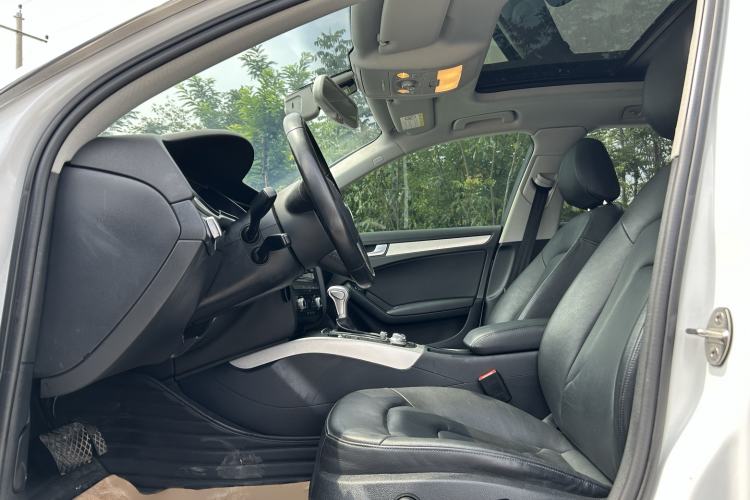 Used Audi A4 2014 40 TFSI allroad quattro plus version Left Front Seat