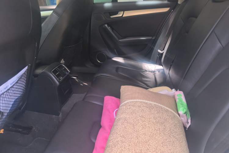 Used Audi A4 2014 40 TFSI allroad quattro plus version Left Rear Seat