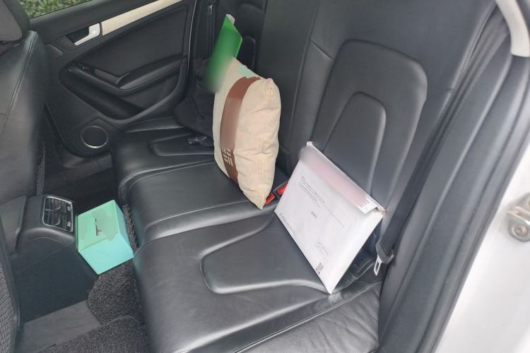 Used Audi A4 2014 40 TFSI allroad quattro plus version Left Rear Seat