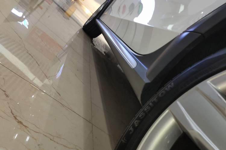 Used Audi A4 2014 40 TFSI allroad quattro plus version Left Side Sill