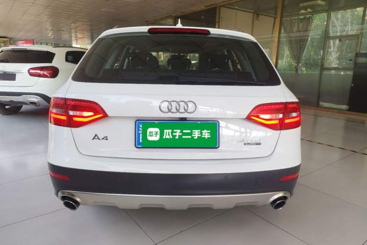 Used Audi A4 2014 40 TFSI allroad quattro plus version Rear