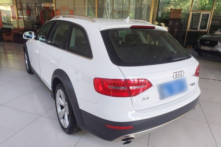 Used Audi A4 2014 40 TFSI allroad quattro plus version Rear Left 45 Deg