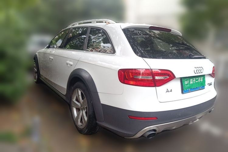 Used Audi A4 2014 40 TFSI allroad quattro plus version Rear Left 45 Deg
