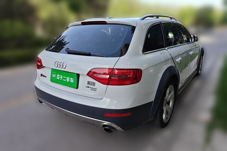 Used Audi A4 2014 40 TFSI allroad quattro plus version Rear Right 45 Deg