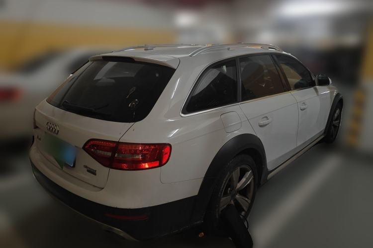 Used Audi A4 2014 40 TFSI allroad quattro plus version Rear Right 45 Deg