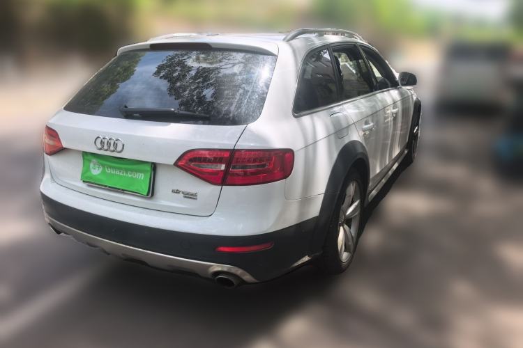 Used Audi A4 2014 40 TFSI allroad quattro plus version Rear Right 45 Deg