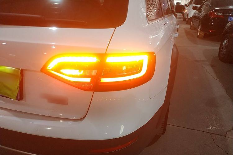Used Audi A4 2014 40 TFSI allroad quattro plus version Right Rear Taillight