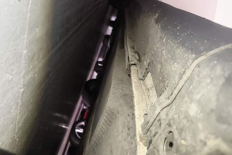 Used Audi A4 2014 40 TFSI allroad quattro plus version Right Side Sill