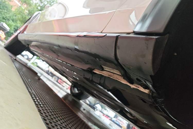Used Audi A4 2014 40 TFSI allroad quattro plus version Right Side Sill