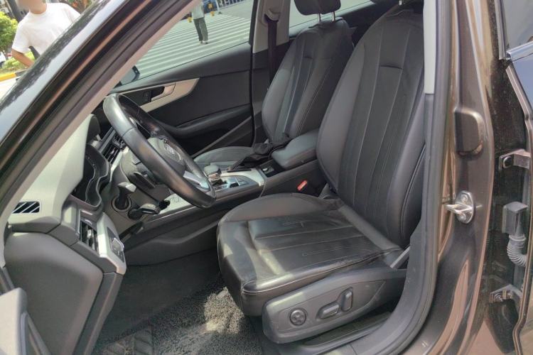 Used Audi A4 2017 45 TFSI allroad quattro Fashion Edition Left Front Seat