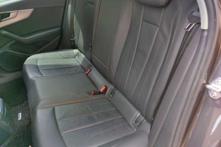Used Audi A4 2017 45 TFSI allroad quattro Fashion Edition Left Rear Seat
