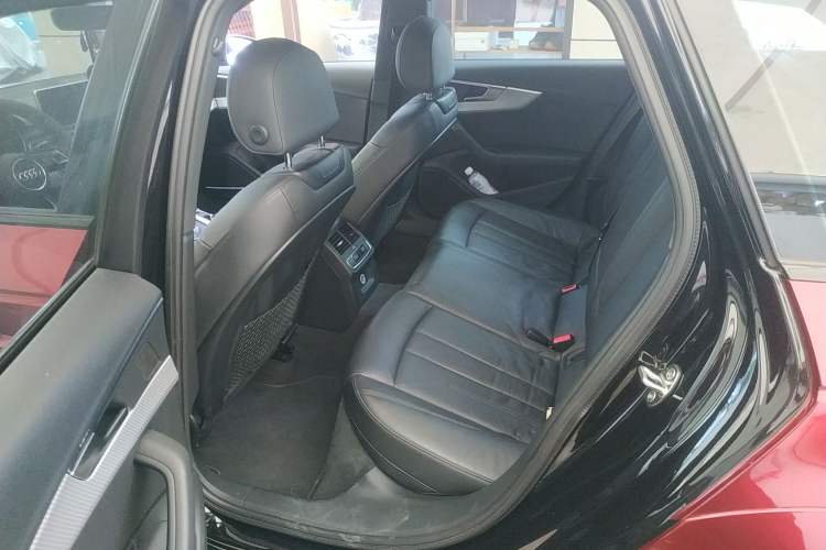 Used Audi A4 2017 45 TFSI allroad quattro Sport model Left Rear Seat