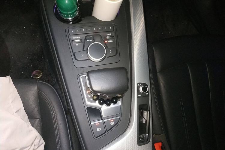 Used Audi A4 2017 45 TFSI allroad quattro Fashion Edition Gear Lever