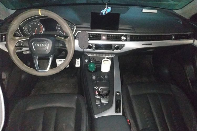Used Audi A4 2017 45 TFSI allroad quattro Fashion Edition Interior 2