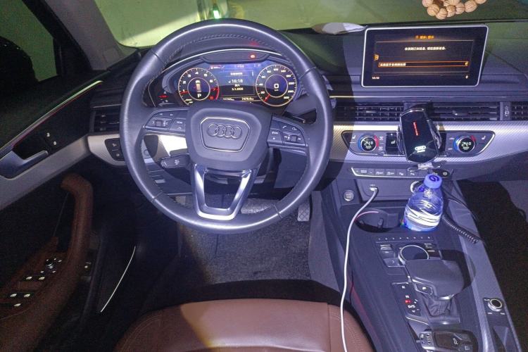 Used Audi A4 2017 45 TFSI allroad quattro Sport model Steering Wheel