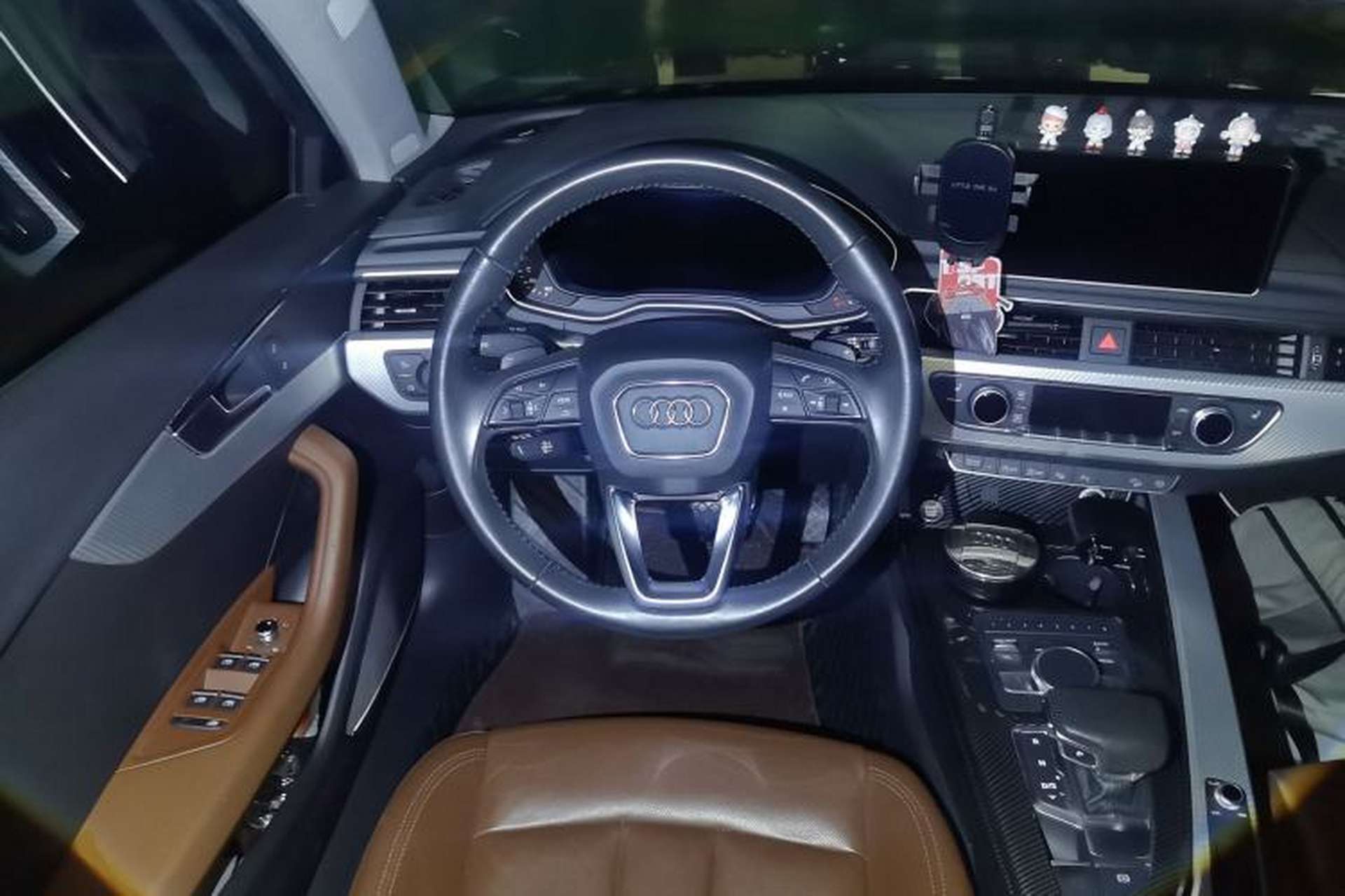 Used Audi A4 2017 45 TFSI allroad quattro Sport model Steering Wheel
