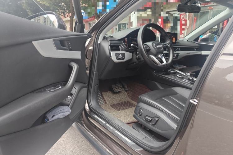 Used Audi A4 2017 45 TFSI allroad quattro Fashion Edition Driver Seat