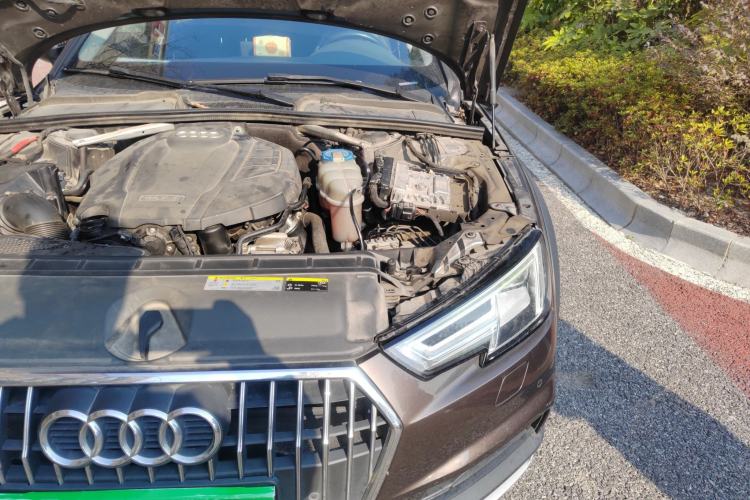 Used Audi A4 2017 45 TFSI allroad quattro Fashion Edition Engine Bay Left