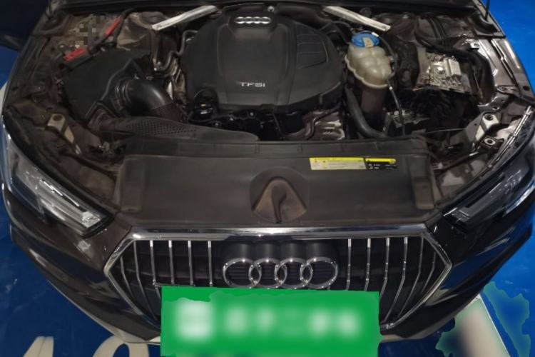 Used Audi A4 2017 45 TFSI allroad quattro Fashion Edition Engine Bay