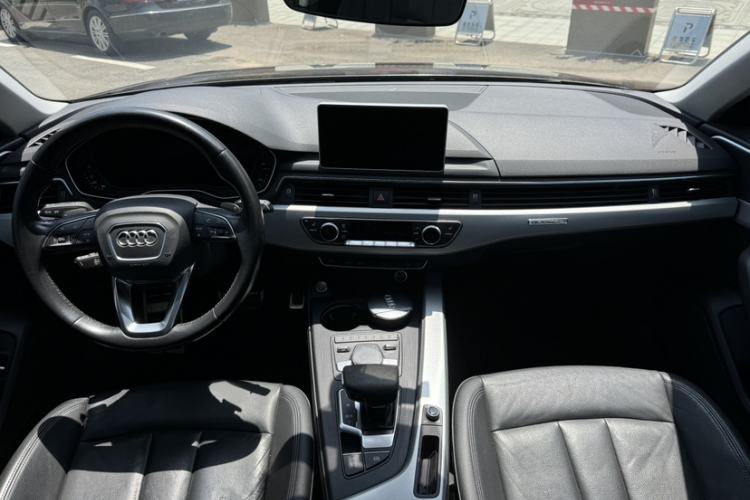 Used Audi A4 2017 45 TFSI allroad quattro Fashion Edition Interior 1