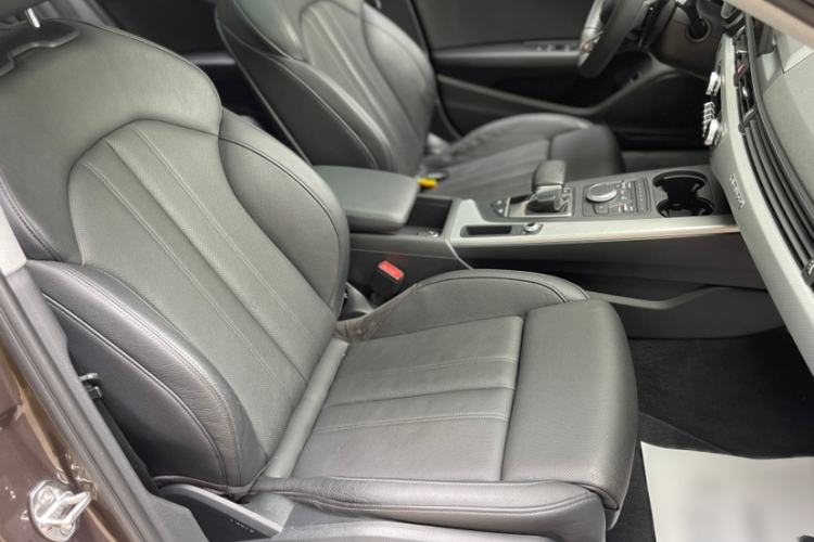 Used Audi A4 2017 45 TFSI allroad quattro Fashion Edition Interior 10