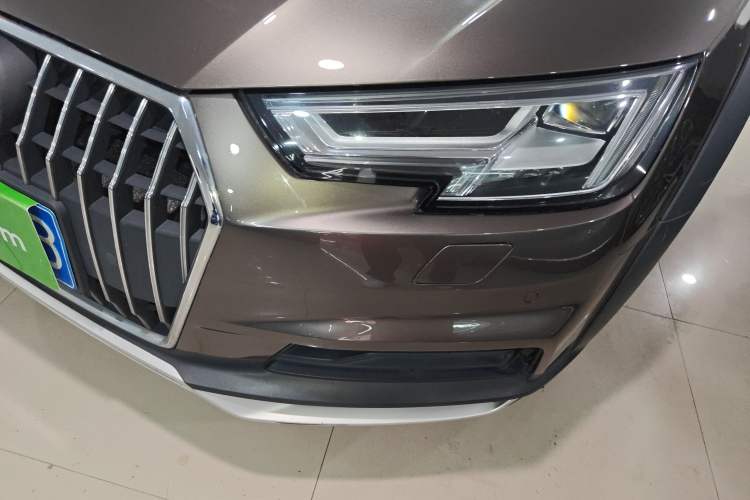 Used Audi A4 2017 45 TFSI allroad quattro Fashion Edition Left Front Headlight