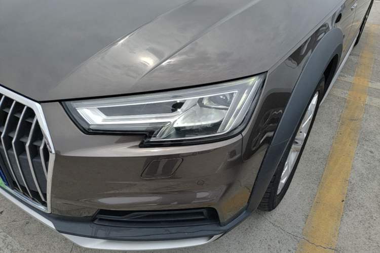 Used Audi A4 2017 45 TFSI allroad quattro Fashion Edition Left Front Headlight