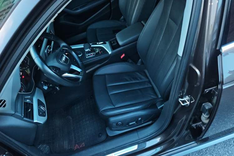 Used Audi A4 2017 45 TFSI allroad quattro Fashion Edition Left Front Seat